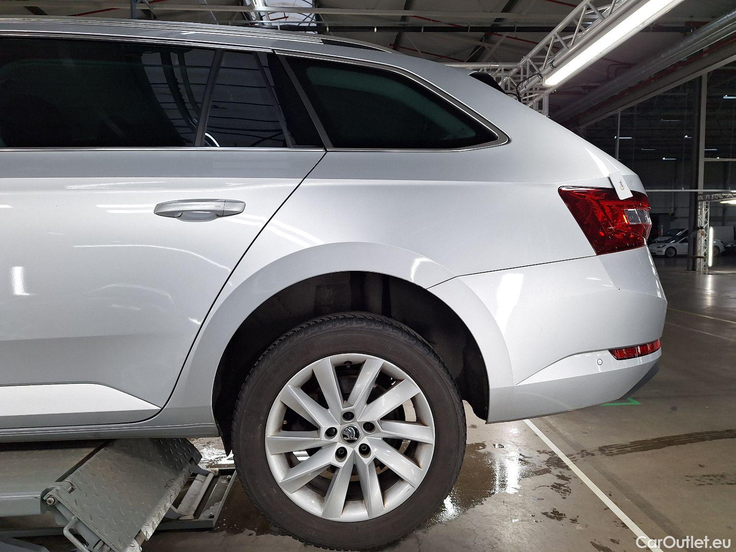  Skoda  Superb Skoda,  Combi FL'19, Skoda  Combi 2.0 CRTDI 90kW DSG7 Clever+ 5d #17