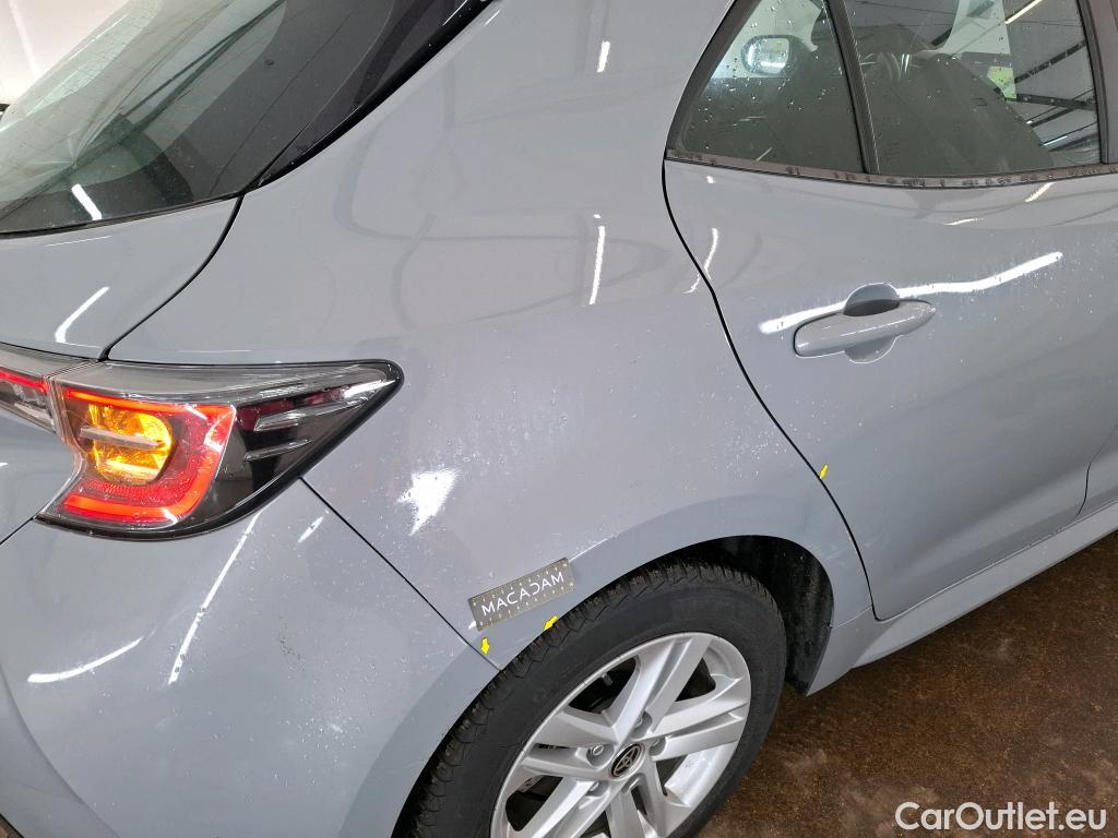  Toyota  Corolla TOYOTA  5p Berline Hybride 122h Dynamic Business #1