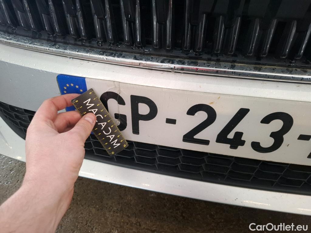  Skoda  Fabia  Ambition 1.0 MPI 80CV BVM5 E6d #7