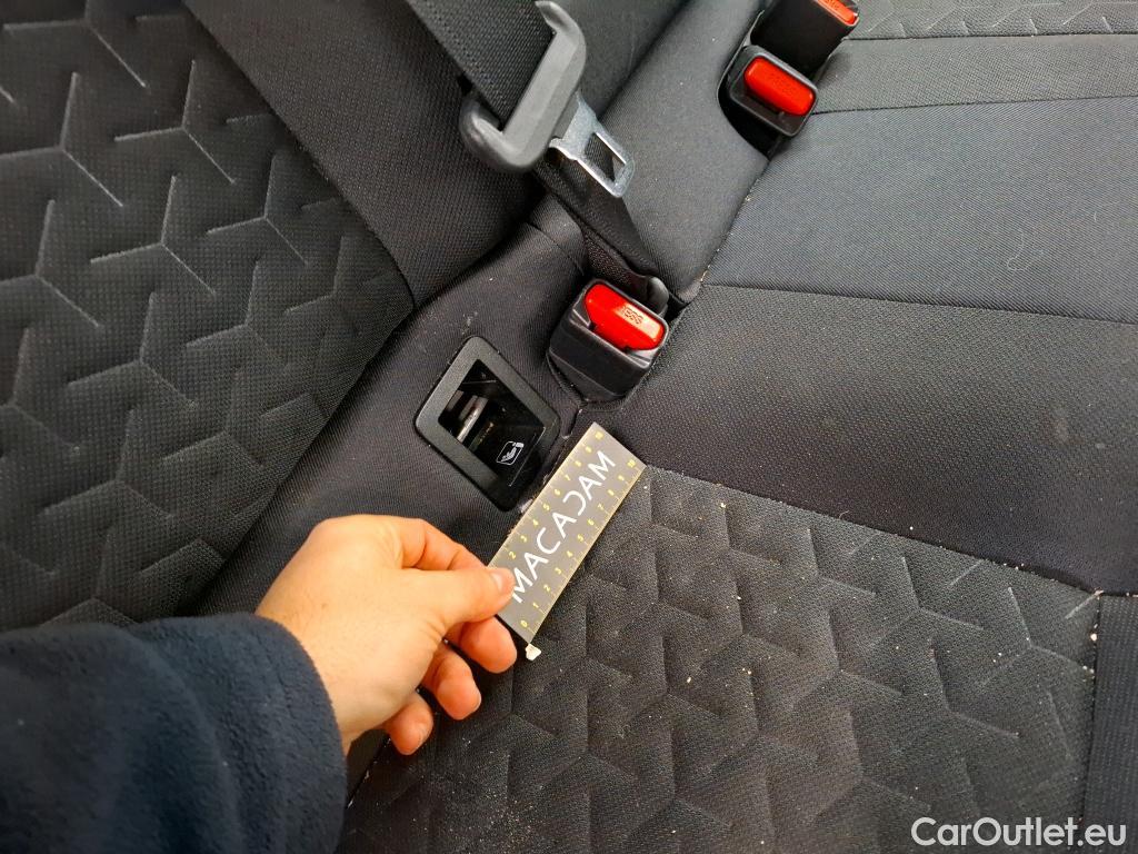  Toyota  Corolla TOYOTA  5p Berline Hybride 122h Dynamic Business #30