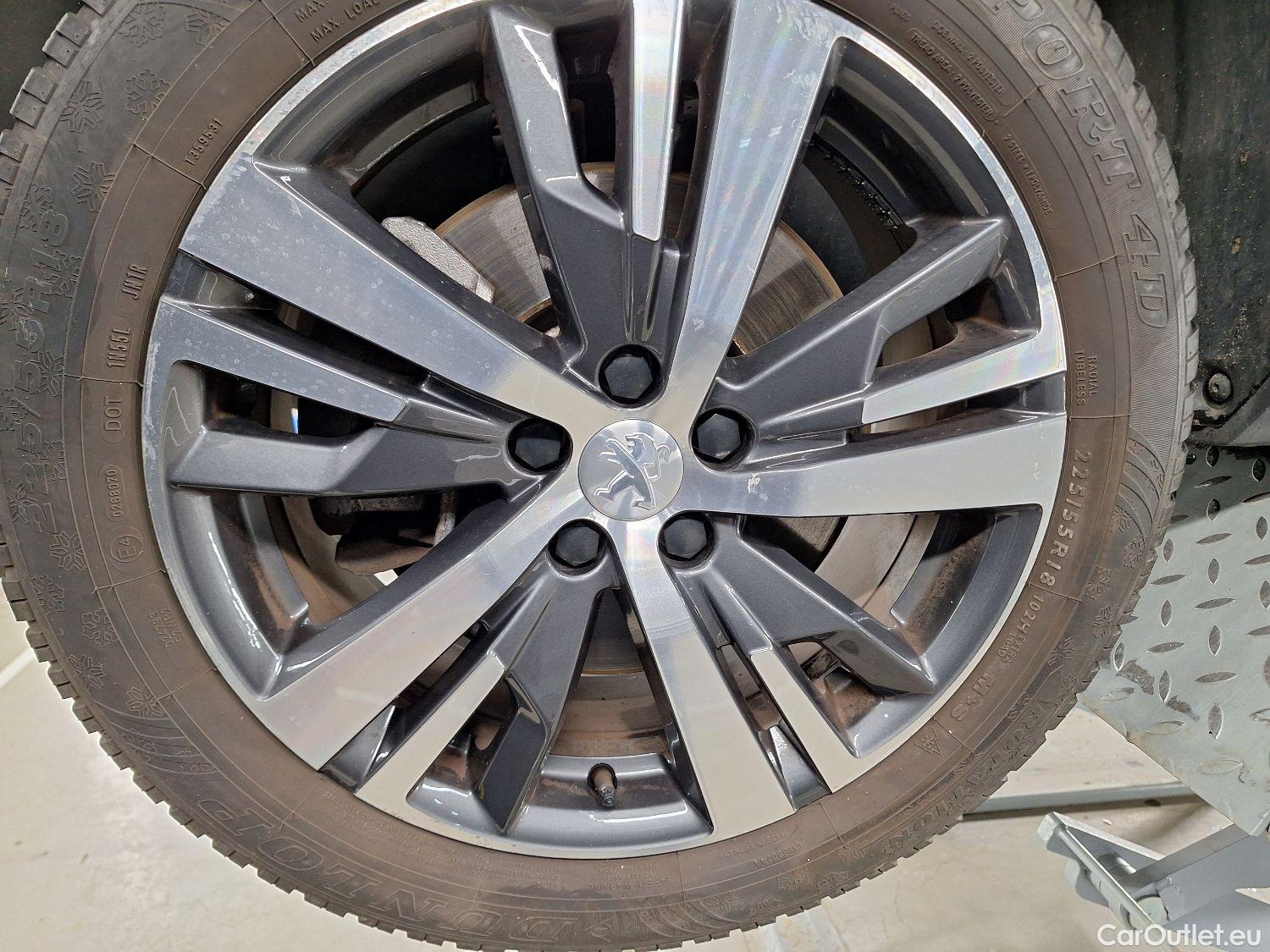  Peugeot  3008 Peugeot,  FL'20 PHEV, Peugeot  Hybrid 225 e-Auto8 Allure 5d #6