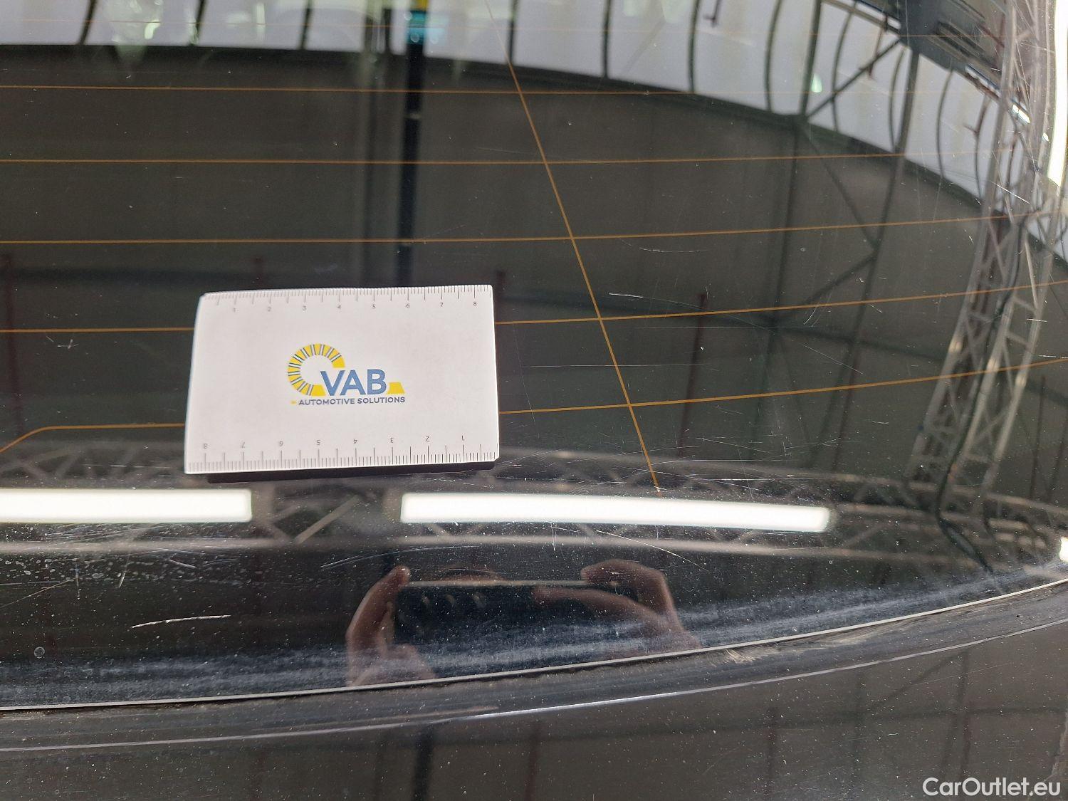  Peugeot  3008 Peugeot,  FL'20 PHEV, Peugeot  Hybrid 225 e-Auto8 Allure 5d #16