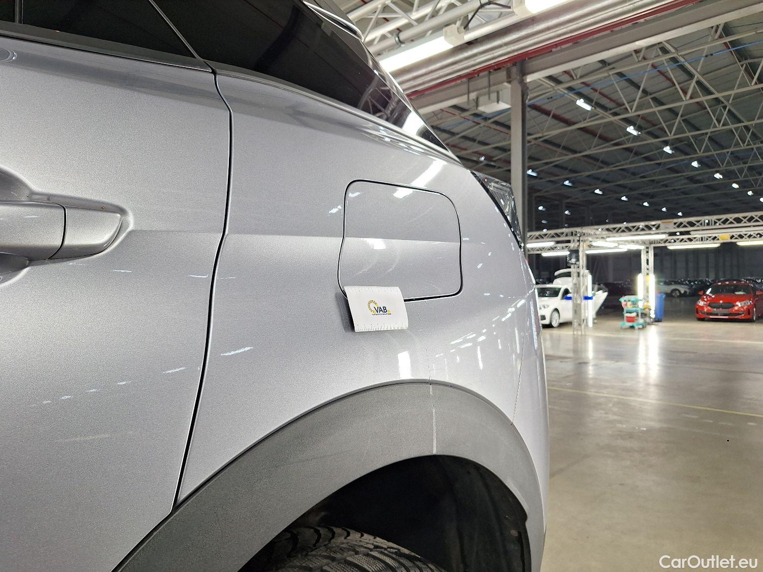  Peugeot  3008 Peugeot,  FL'20 PHEV, Peugeot  Hybrid 225 e-Auto8 Allure 5d #12