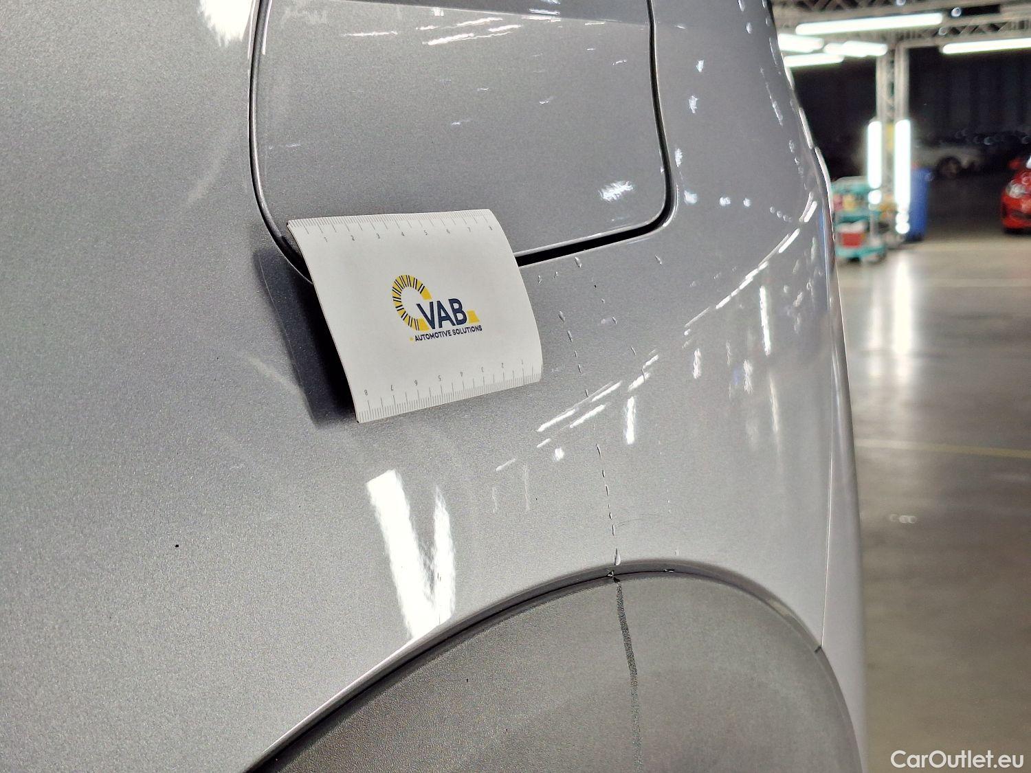  Peugeot  3008 Peugeot,  FL'20 PHEV, Peugeot  Hybrid 225 e-Auto8 Allure 5d #13