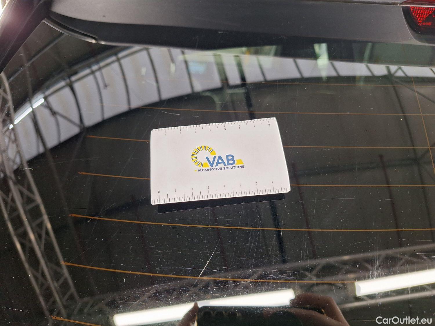  Peugeot  3008 Peugeot,  FL'20 PHEV, Peugeot  Hybrid 225 e-Auto8 Allure 5d #15