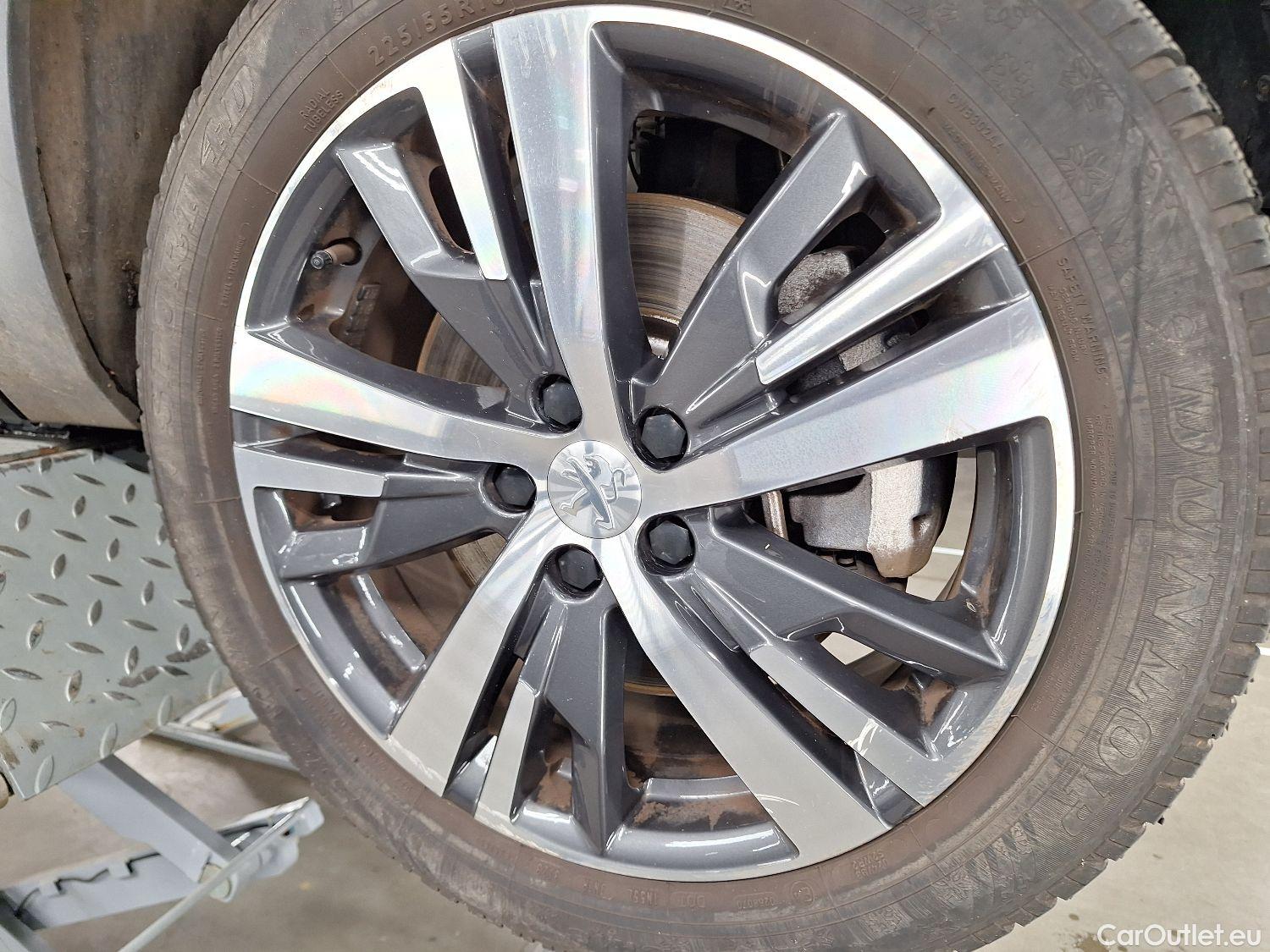  Peugeot  3008 Peugeot,  FL'20 PHEV, Peugeot  Hybrid 225 e-Auto8 Allure 5d #1