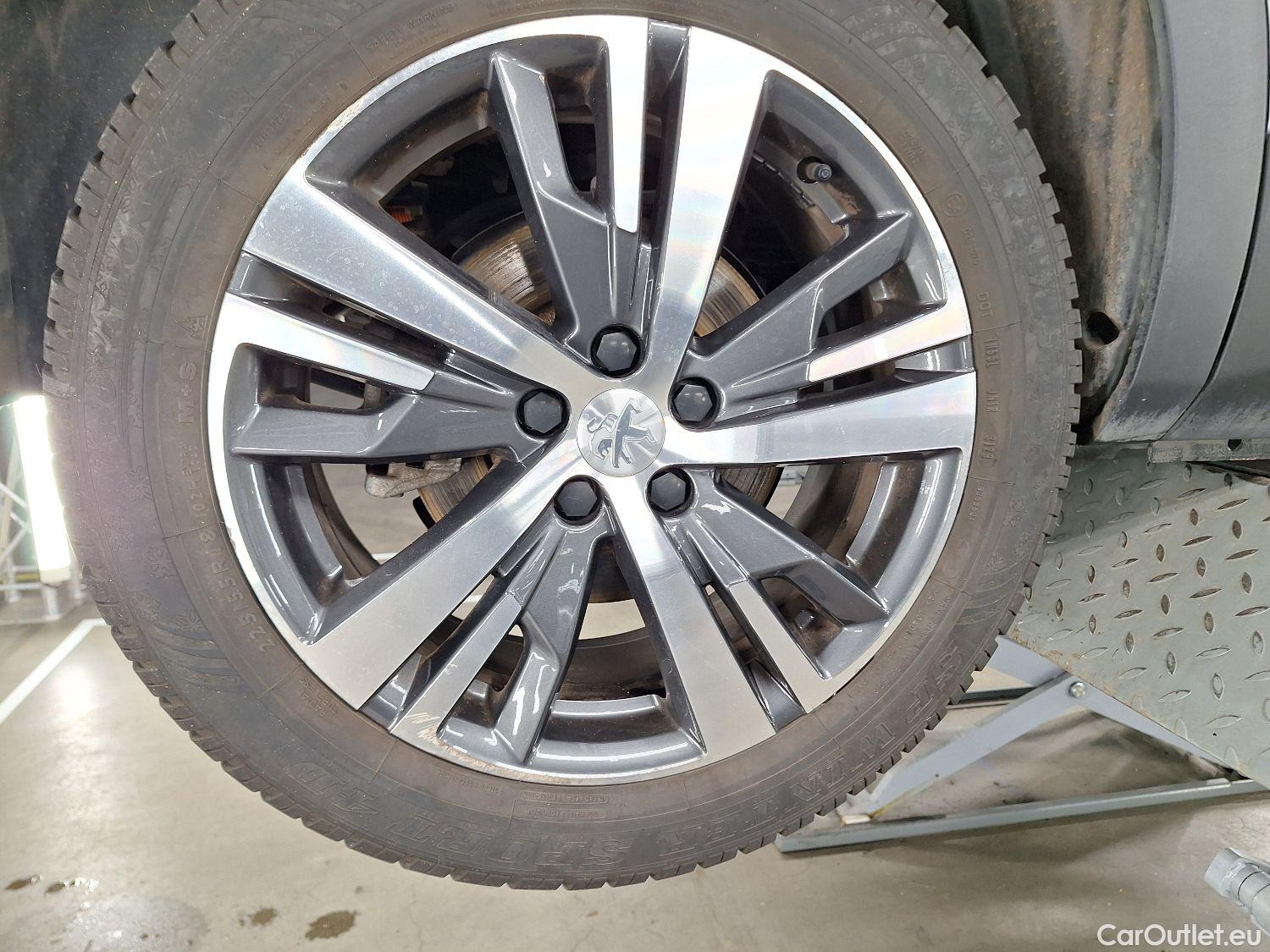  Peugeot  3008 Peugeot,  FL'20 PHEV, Peugeot  Hybrid 225 e-Auto8 Allure 5d #4