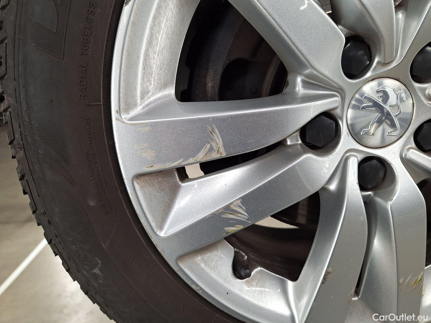  Peugeot  308 Peugeot,  SW FL'17, Peugeot  SW 1.5 BlueHDi 130 DPF S&S Active 5d #21