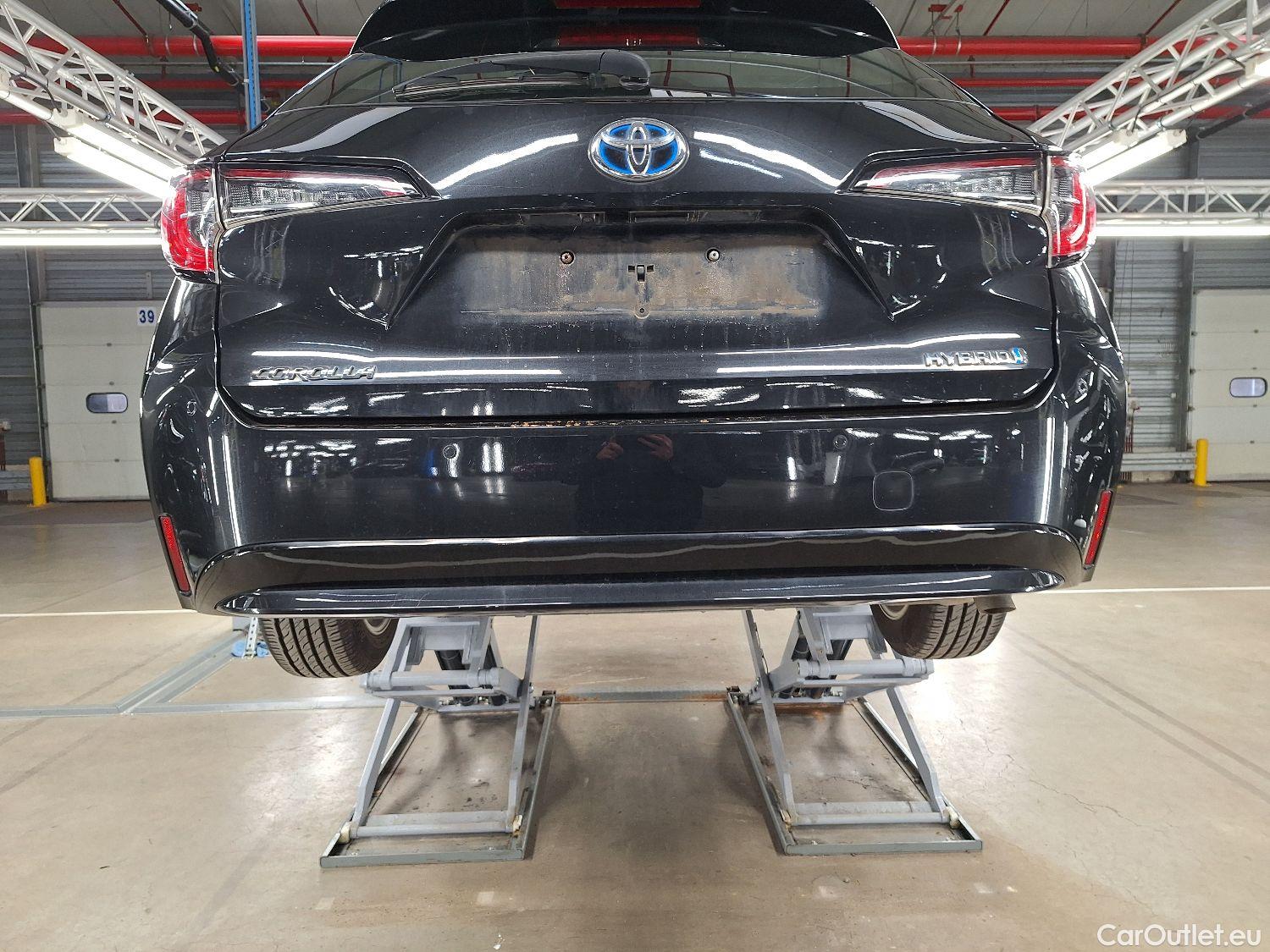  Toyota  Corolla Toyota,  TS '19, Toyota  Touring Sports 1.8 Hybrid Dynamic e #7