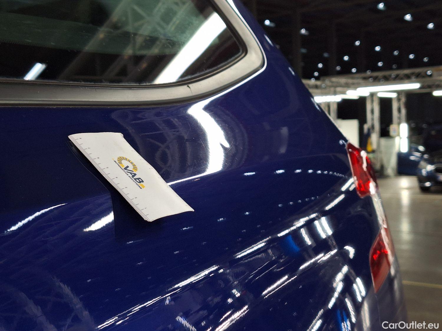  Peugeot  308 Peugeot,  SW FL'17, Peugeot  SW 1.5 BlueHDi 130 DPF S&S Active 5d #37