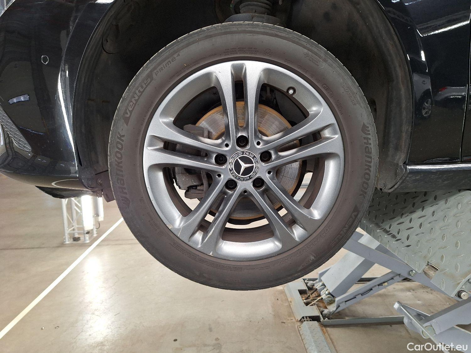  Mercedes  CLA-Klasse Mercedes, CLA-Class SB '19, Mercedes-Benz CLA Shooting Brake CLA 180 d Busines #15