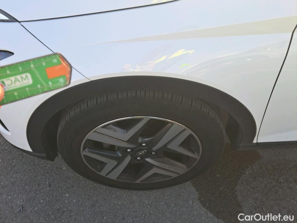  Hyundai  Bayon HYUNDAI  / 2021 / 5P / todoterreno 1.0 TGDI 74kW (100CV) Tecno #26