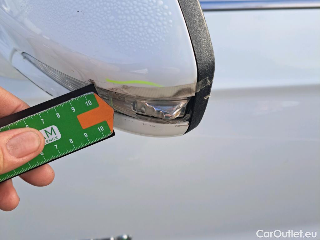  Ford  Mondeo FORD  / 2014 / 4P / sedán 2.0 Híbrido 137kW (187CV) Titanium HEV #4