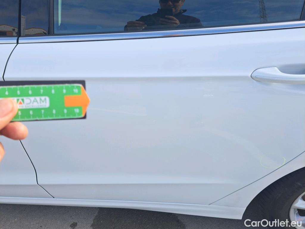  Ford  Mondeo FORD  / 2014 / 4P / sedán 2.0 Híbrido 137kW (187CV) Titanium HEV #8