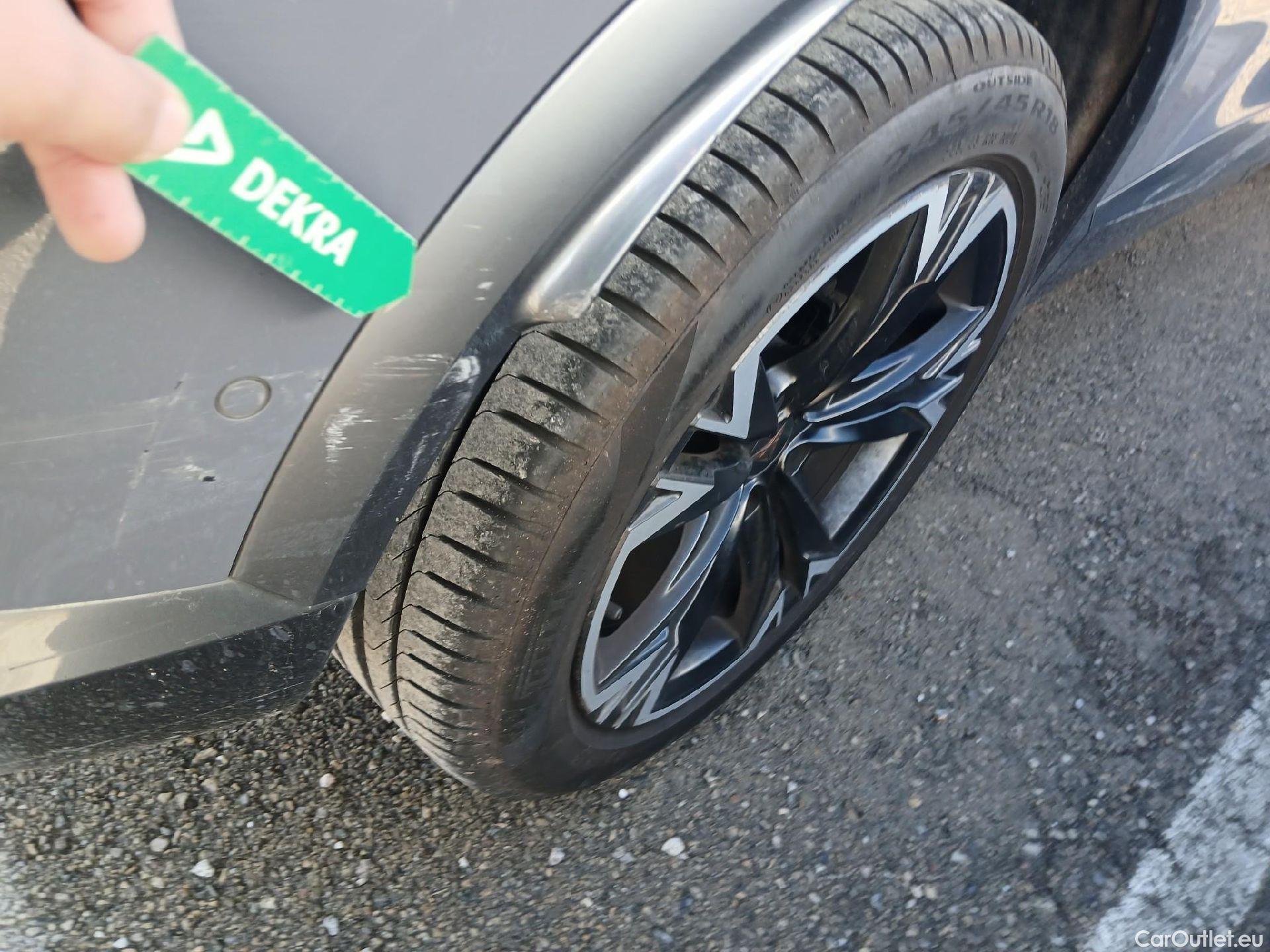  Cupra  Formentor CUPRA  / 2020 / 5P / todoterreno 1.5 TSI 110kW (150 CV) DSG #33