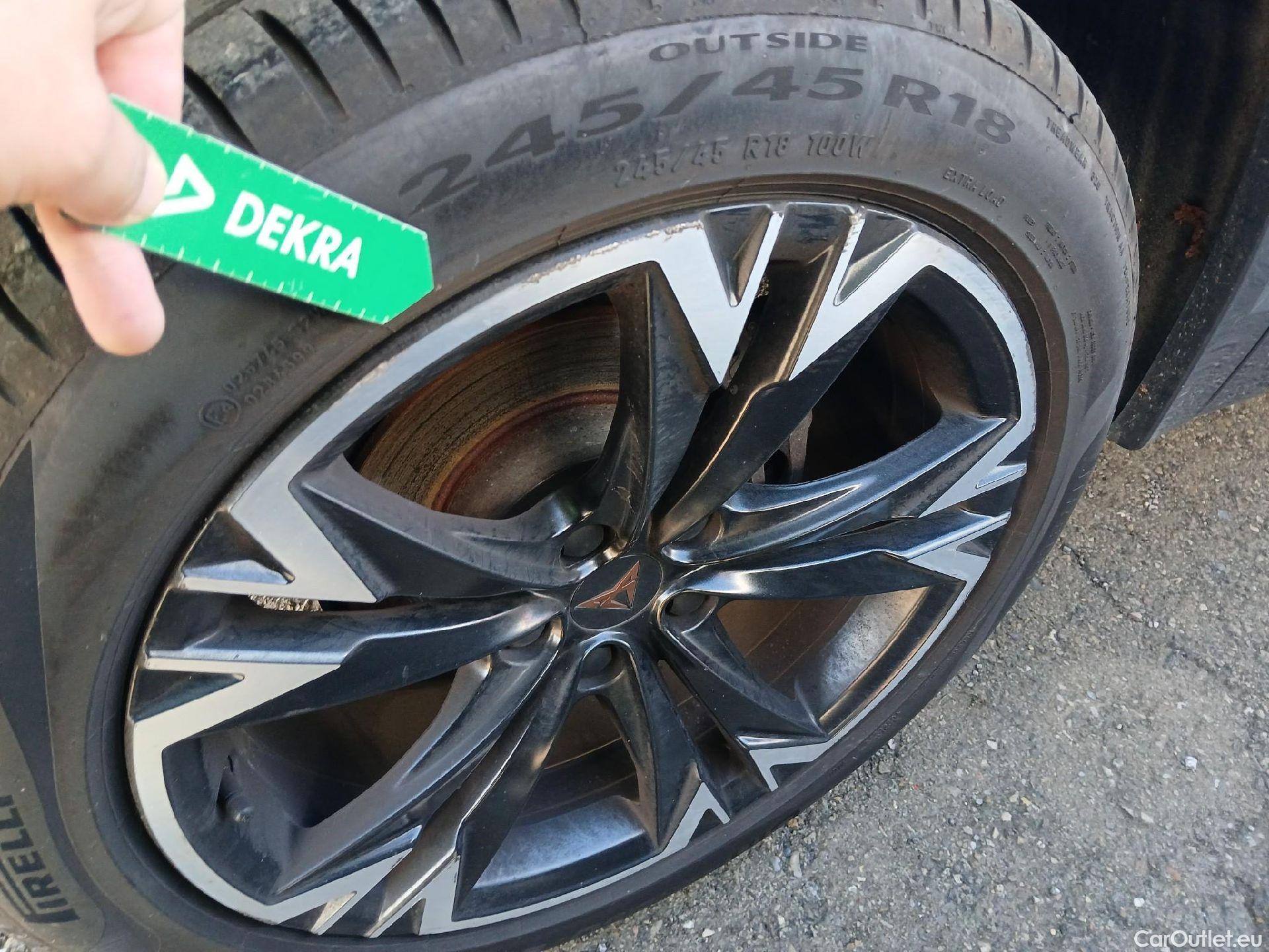  Cupra  Formentor CUPRA  / 2020 / 5P / todoterreno 1.5 TSI 110kW (150 CV) DSG #37