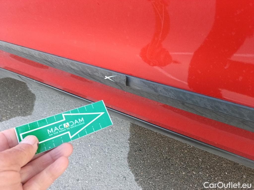  KIA  Niro KIA  / 2019 / 5P / crossover 1.6 GDi HEV 104kW (141CV) Drive #43