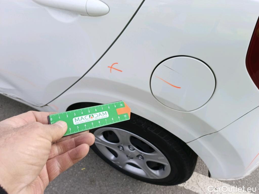  KIA  Picanto KIA  / 2020 / 5P / berlina con portón 1.0 DPi 49kW (67CV) Concept #13