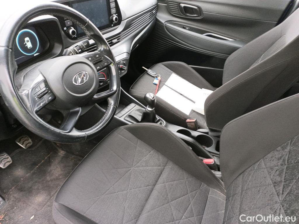  Hyundai  Bayon HYUNDAI  / 2021 / 5P / todoterreno 1.2 MPI Maxx #6