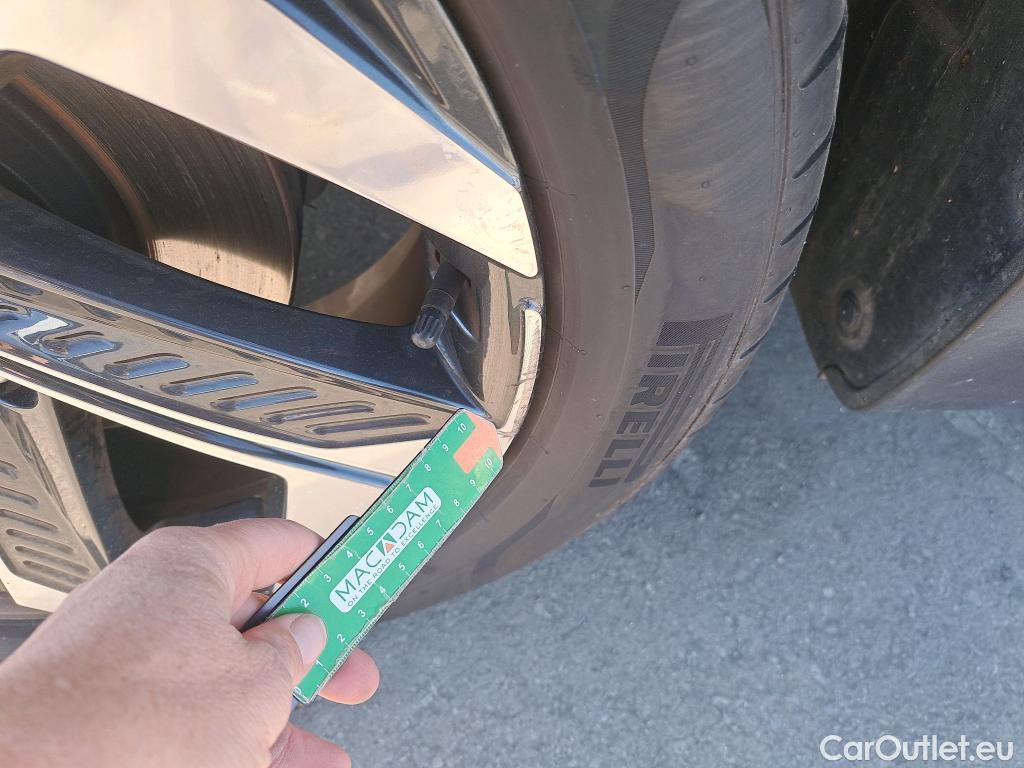  Hyundai  Tucson HYUNDAI  / 2020 / 5P / todoterreno 1.6 TGDI PHEV 195kW Style Auto 4x4 #8