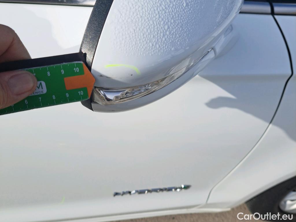  Ford  Mondeo FORD  / 2014 / 4P / sedán 2.0 Híbrido 137kW (187CV) Titanium HEV #18