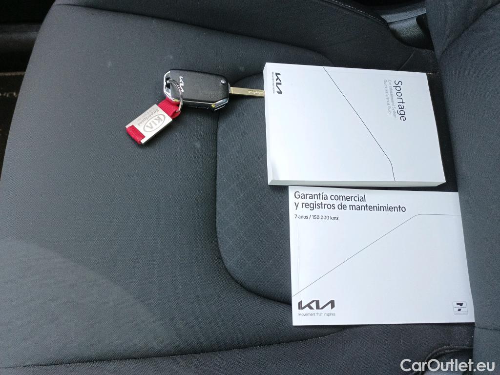  KIA  Sportage KIA  / 2022 / 5P / todoterreno 1.6 T-GDi 112kW (150CV) Concept 4X2 #11