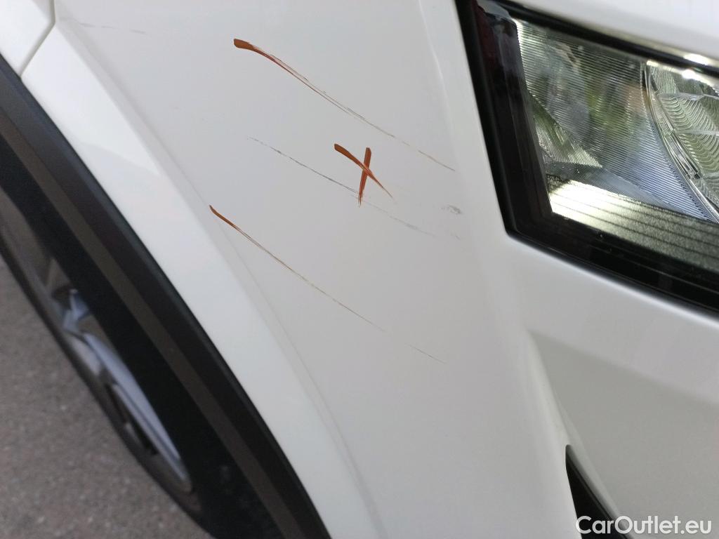  Nissan  Qashqai NISSAN  / 2021 / 5P / todoterreno DIG-T 103kW (140CV) mHEV 4x2 Acenta #9