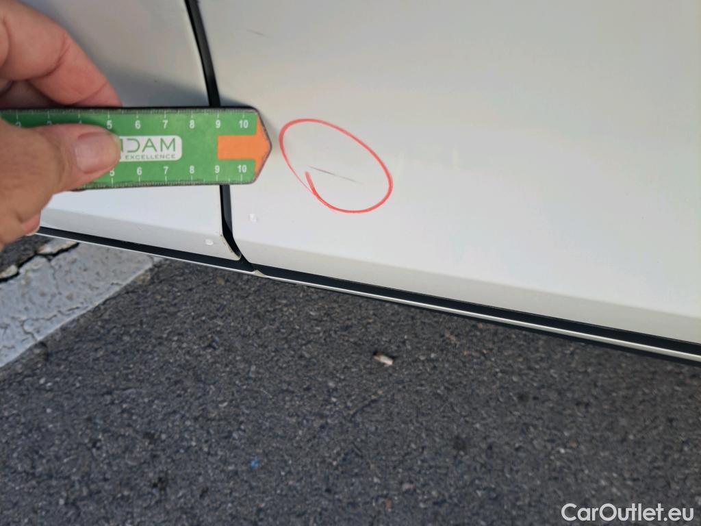  Land Rover  Range Rover LAND ROVER  Evoque / 2015 / 5P / todoterreno 2.0 D150 S FWD #8