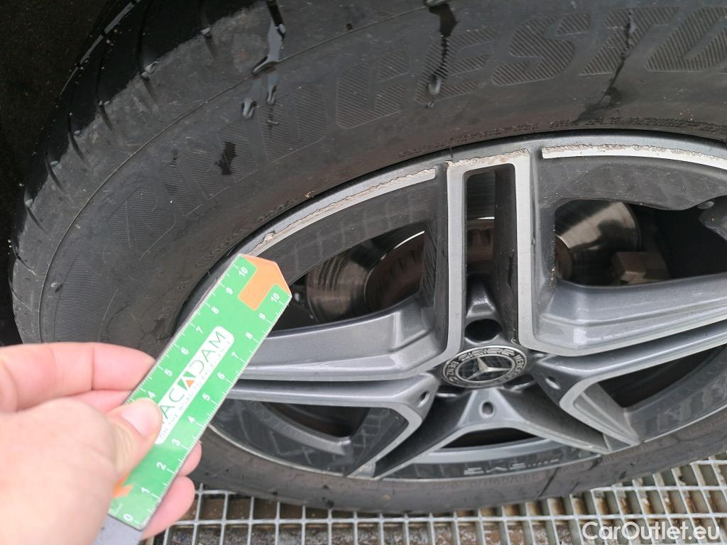  Mercedes  G-Klasee MERCEDES-BENZ GLC Coupé / 2019 / 5P / coupé GLC 300 de 4MATIC (AC) #2