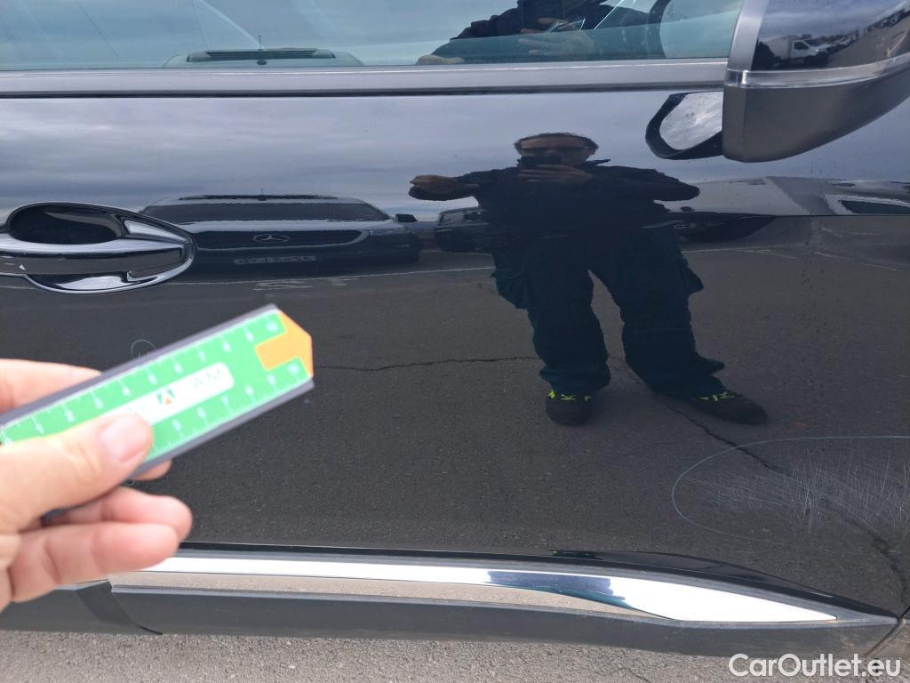  Peugeot  3008 PEUGEOT  / 2020 / 5P / todoterreno 1.2 PureTech 96KW S&S Allure Pack EAT8 #18