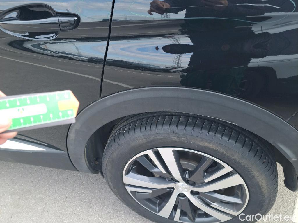  Peugeot  3008 PEUGEOT  / 2020 / 5P / todoterreno 1.2 PureTech 96KW S&S Allure Pack EAT8 #27