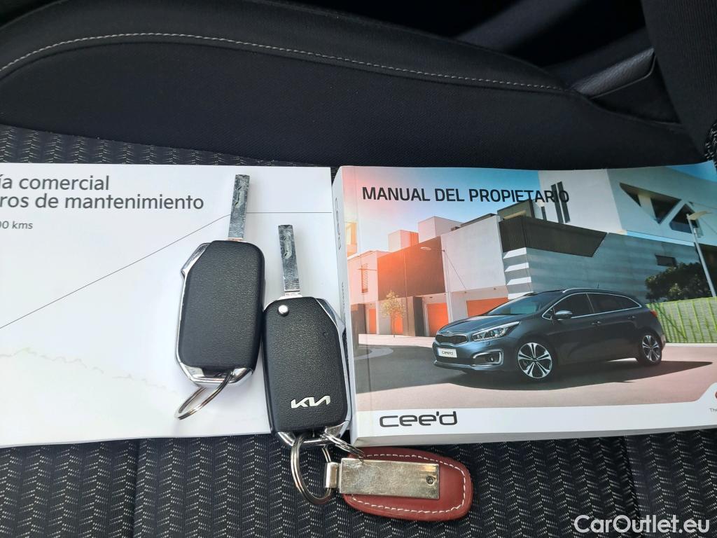  KIA  XCeed KIA  / 2019 / 5P / todoterreno 1.0 T-GDi Drive 88kW (120CV) #11