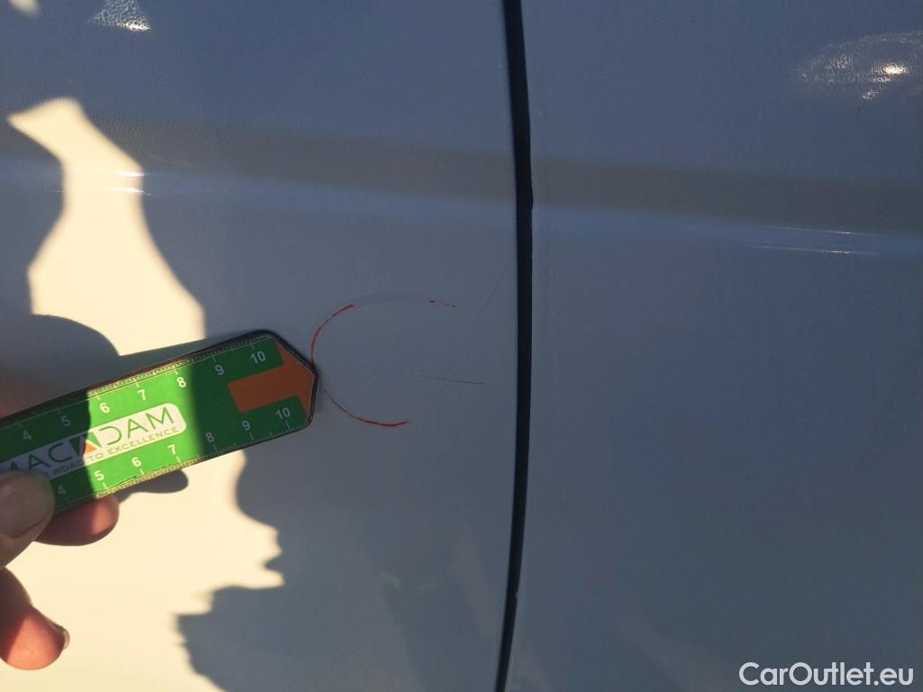  Land Rover  Range Rover LAND ROVER  Evoque / 2015 / 5P / todoterreno 2.0 D150 S FWD #10