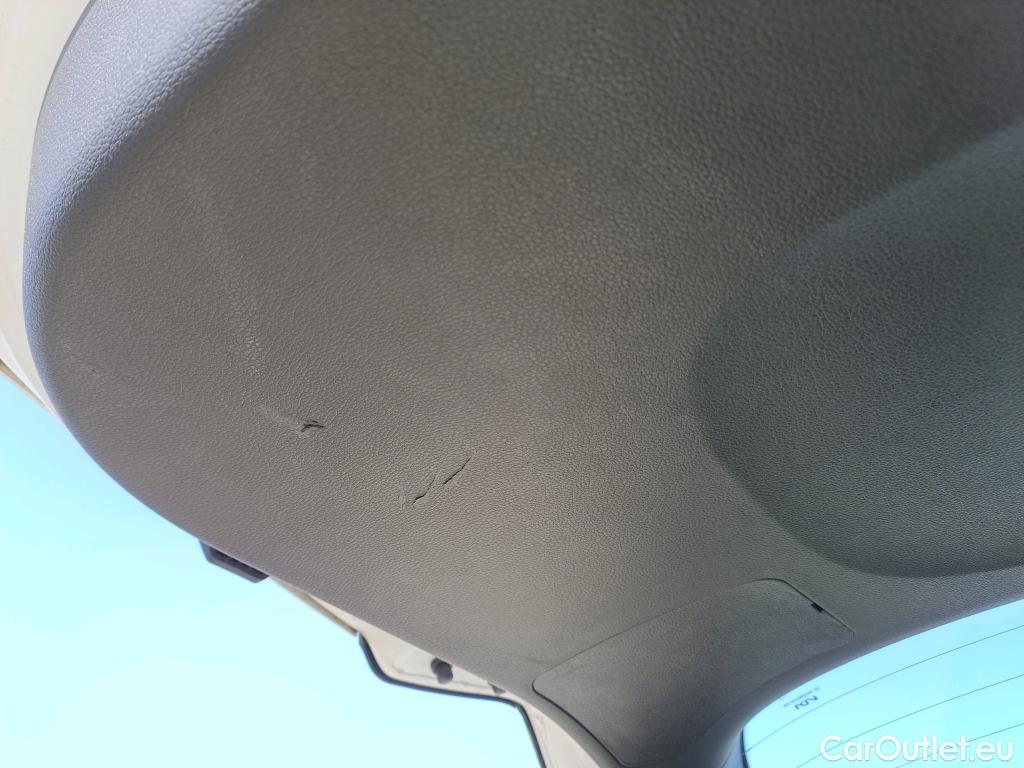  KIA  Sportage KIA  / 2022 / 5P / todoterreno 1.6 T-GDi 112kW (150CV) Concept 4X2 #10