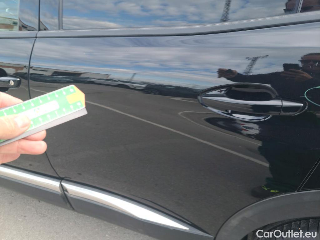  Peugeot  3008 PEUGEOT  / 2020 / 5P / todoterreno 1.2 PureTech 96KW S&S Allure Pack EAT8 #21