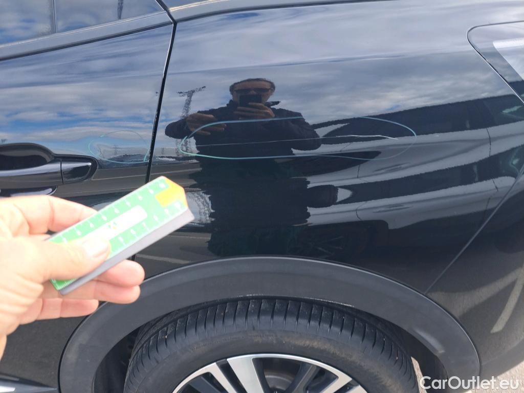  Peugeot  3008 PEUGEOT  / 2020 / 5P / todoterreno 1.2 PureTech 96KW S&S Allure Pack EAT8 #7