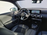 Mercedes  A-Klasse MERCEDES-BENZ Clase A / 2018 / 4P / sedán Sedán A 200 #3