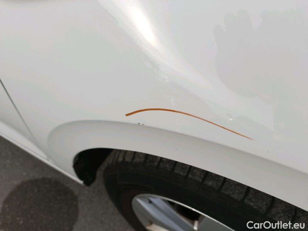  Volkswagen  Polo VOLKSWAGEN  / 2017 / 5P / berlina con portón Advanced 1.0 TSI 70kW (95CV) (CX) #32