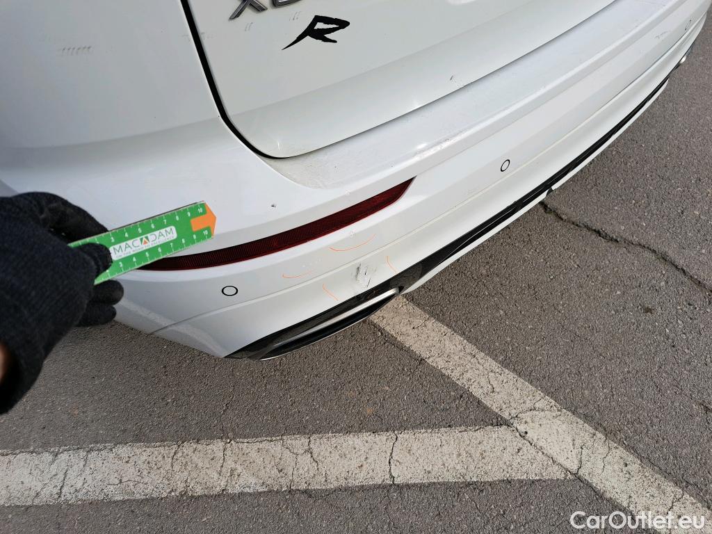  Volvo  XC60 VOLVO  / 2017 / 5P / todoterreno 2.0 D4 AWD R-Design B Auto #40