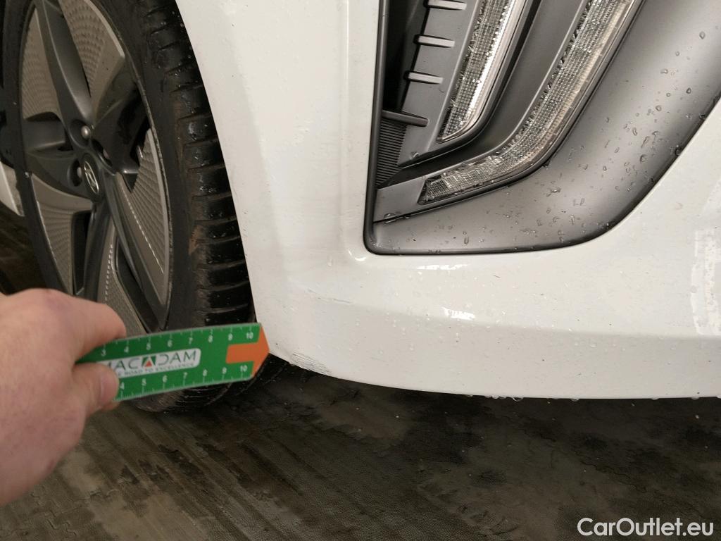  Hyundai   Ioniq HYUNDAI / 2019 / 5P / berlina con portón 1.6 GDI HEV Tecno DCT #8