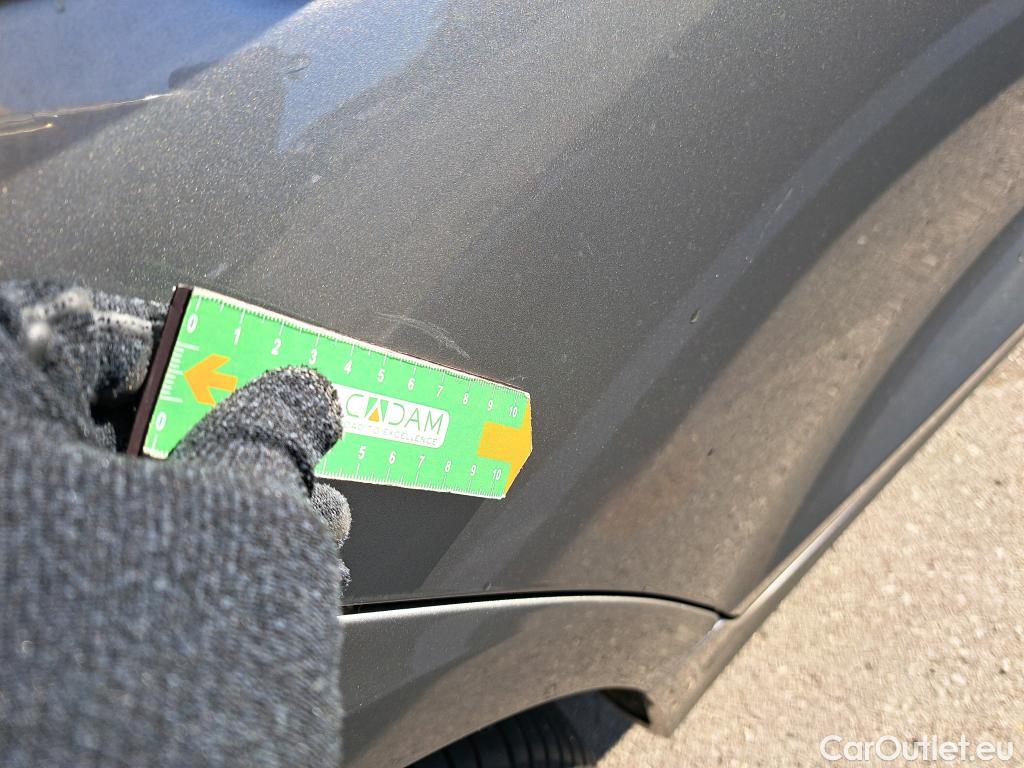  Volvo  V60 VOLVO  / 2018 / 5P / familiar 2.0 T6 AWD Recharge Inscription Auto #13