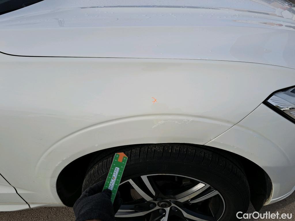  Volvo  XC60 VOLVO  / 2017 / 5P / todoterreno 2.0 D4 AWD R-Design B Auto #14