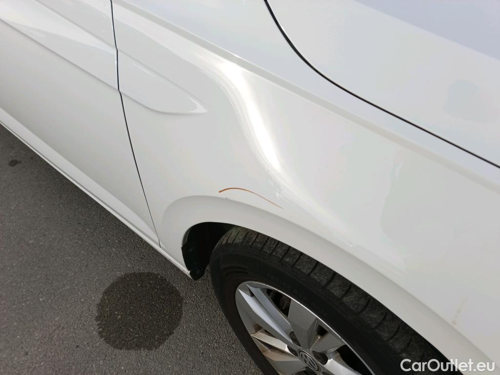  Volkswagen  Polo VOLKSWAGEN  / 2017 / 5P / berlina con portón Advanced 1.0 TSI 70kW (95CV) (CX) #31