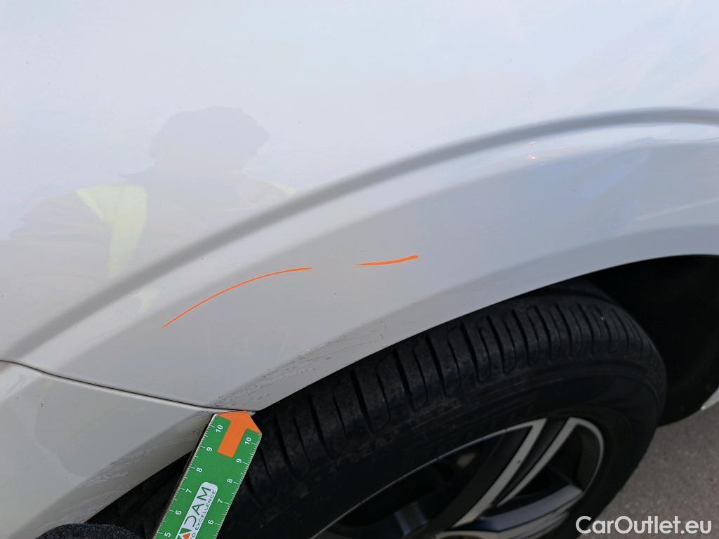  Volvo  XC60 VOLVO  / 2017 / 5P / todoterreno 2.0 D4 AWD R-Design B Auto #42