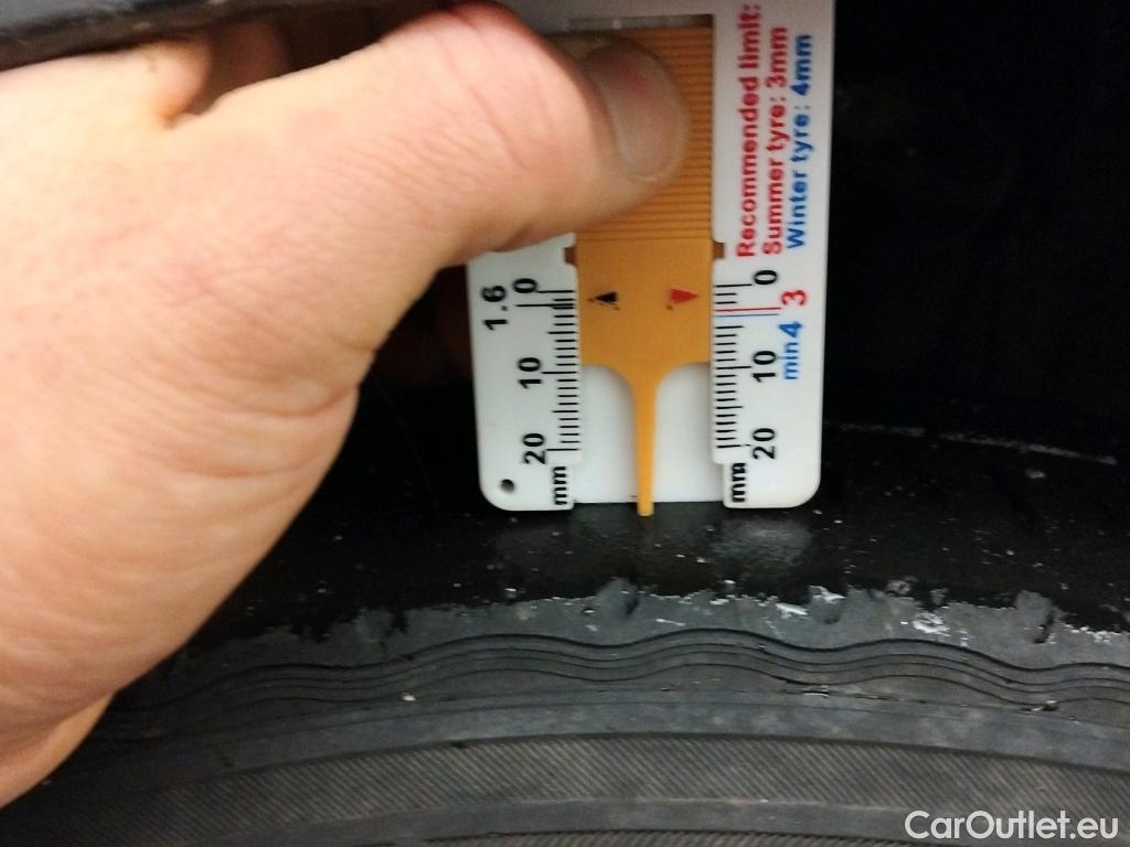  KIA  Picanto KIA  / 2020 / 5P / berlina con portón 1.0 DPi 49kW (67CV) Concept #18