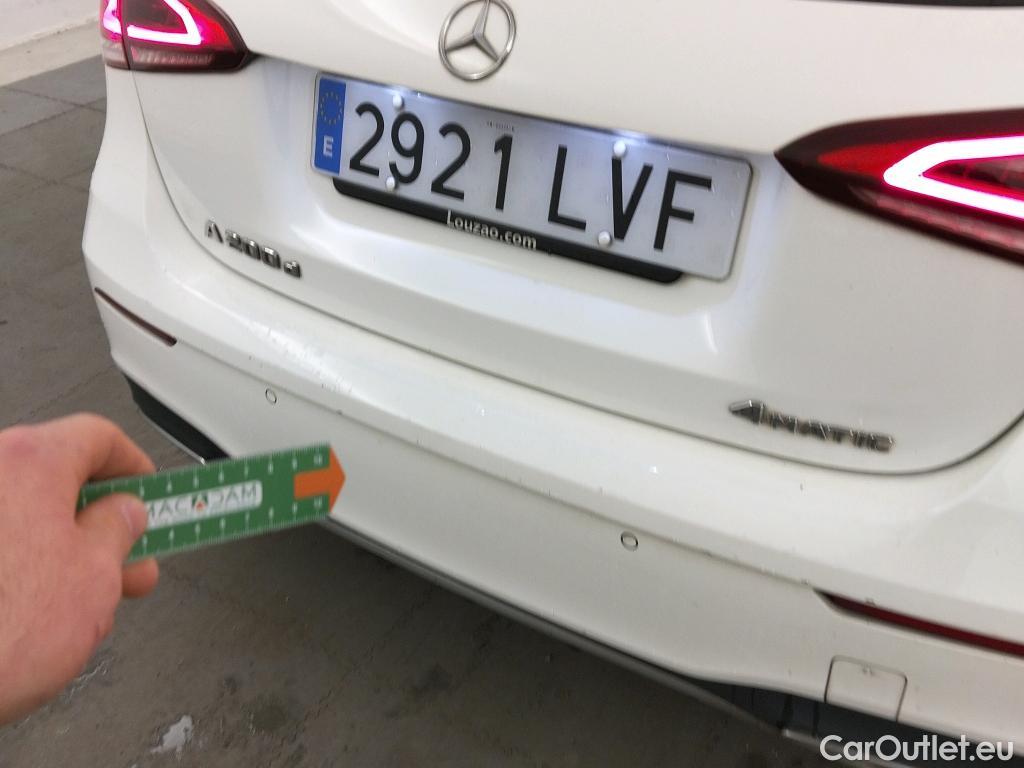  Mercedes  A-Klasse MERCEDES-BENZ Clase A / 2018 / 5P / berlina con portón A 200 d 4MATIC #15