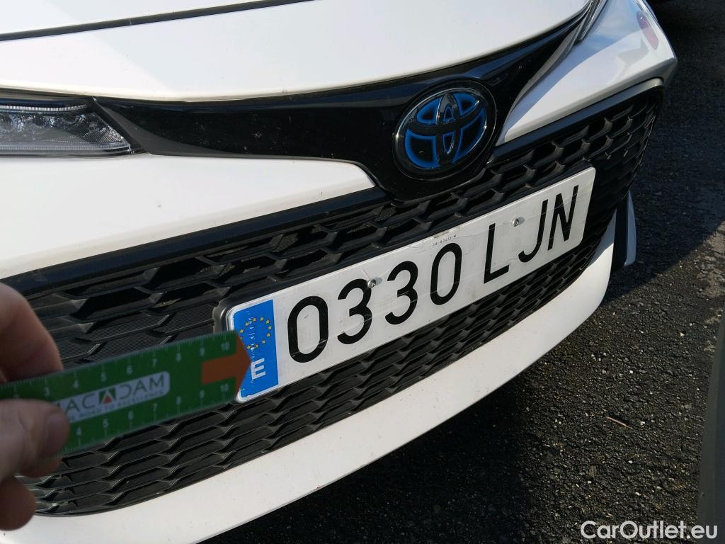  Toyota  Corolla TOYOTA  / 2019 / 5P / familiar 1.8 125H BUSINESS E-CVT TOURING SPORT #22