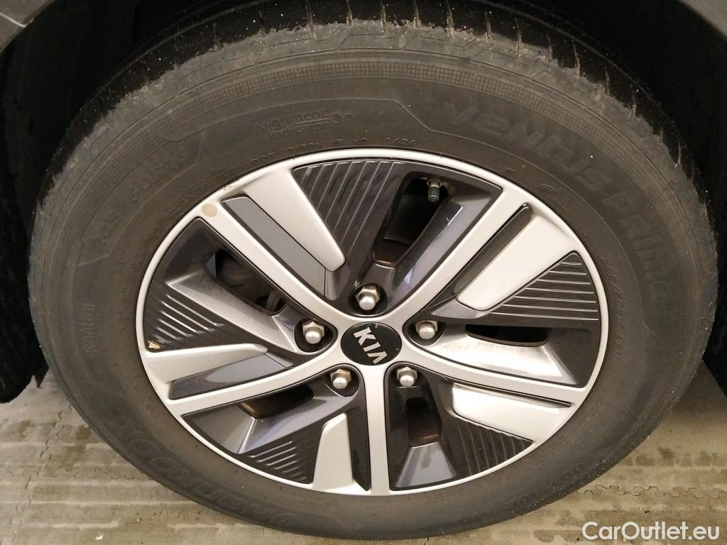  KIA  Niro KIA  / 2019 / 5P / crossover 1.6 GDi HEV 104kW (141CV) Drive #7