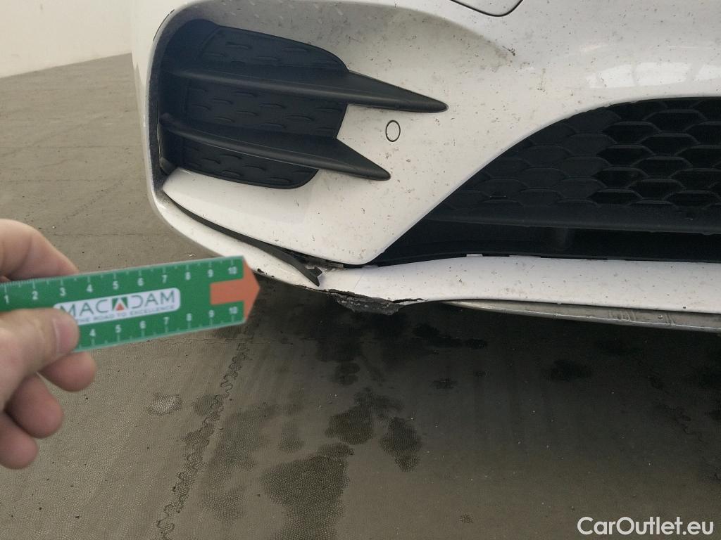  Mercedes  A-Klasse MERCEDES-BENZ Clase A / 2018 / 5P / berlina con portón A 200 d 4MATIC #10