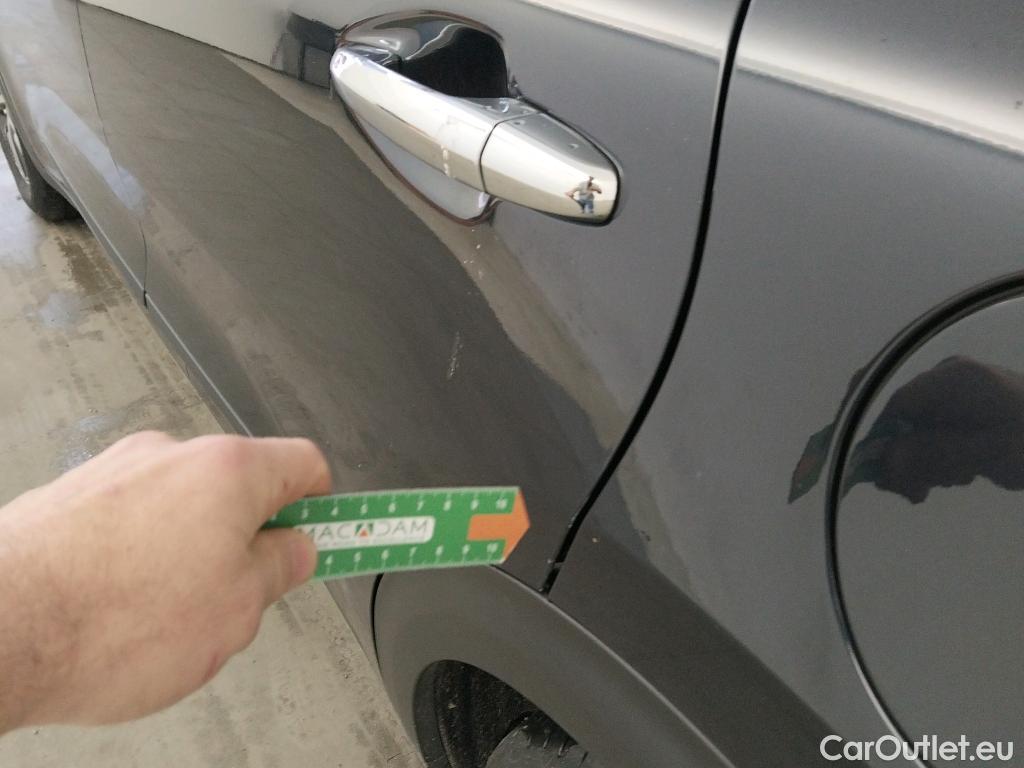  KIA  Niro KIA  / 2019 / 5P / crossover 1.6 GDi HEV 104kW (141CV) Drive #26